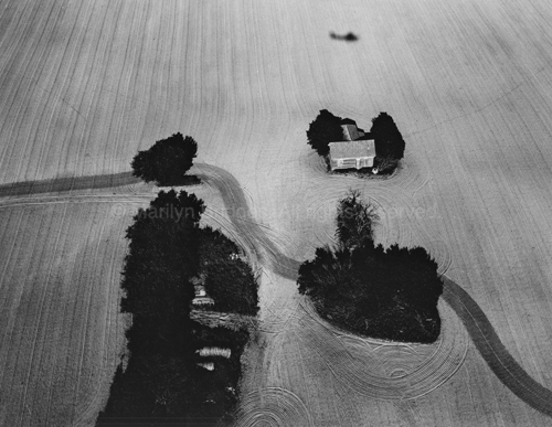 Isolation Farmhouse, Greer County, Oklahoma, 1987. USA Midwest. copyright photographer Marilyn Bridges.